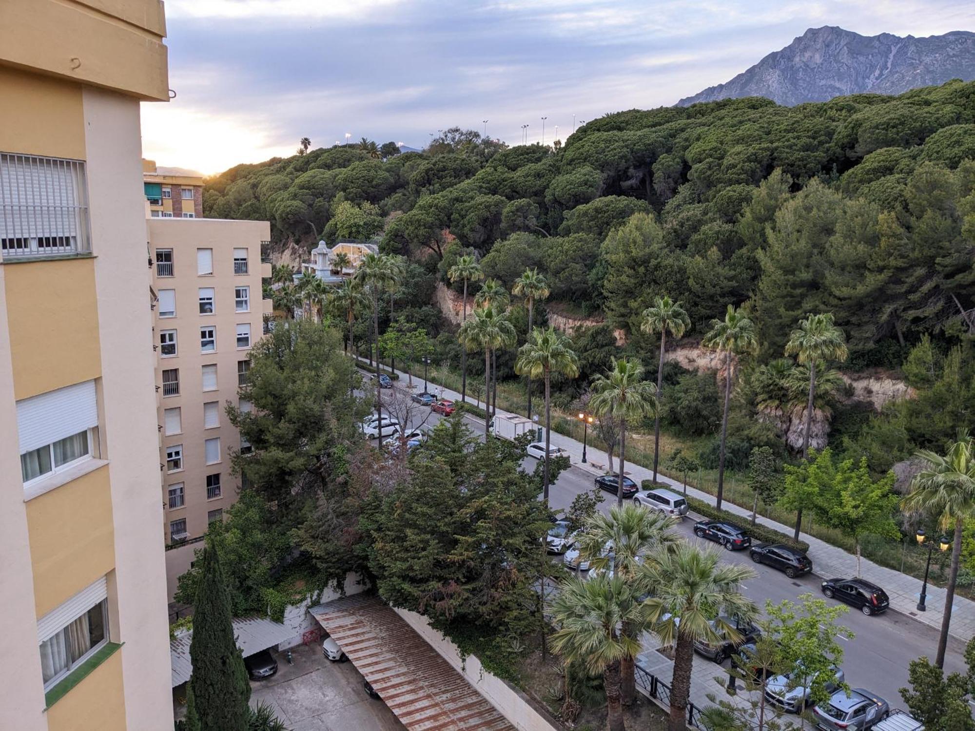 Apartamentos Con Vistas Y Terraza En מארבלה מראה חיצוני תמונה