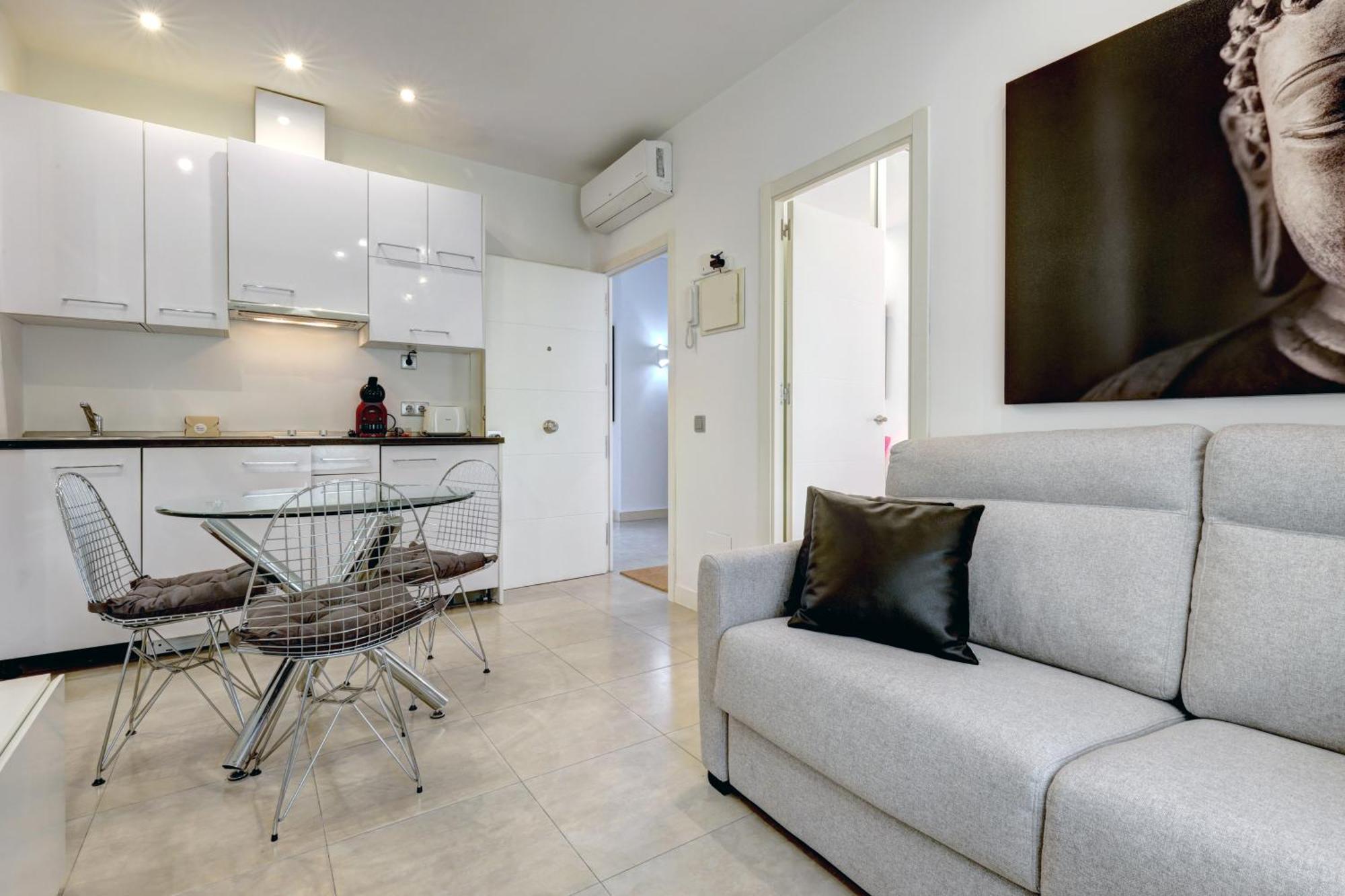 Apartamentos Con Vistas Y Terraza En מארבלה מראה חיצוני תמונה