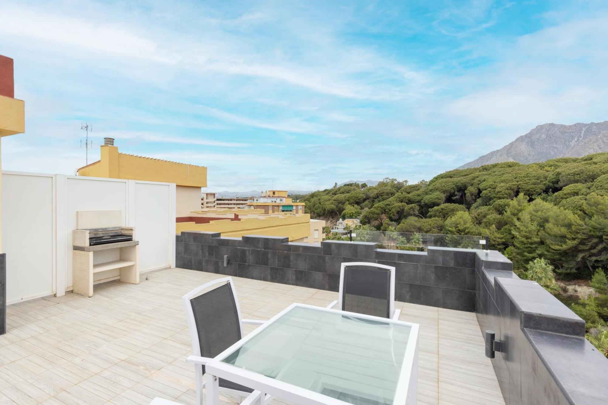 Apartamentos Con Vistas Y Terraza En מארבלה מראה חיצוני תמונה