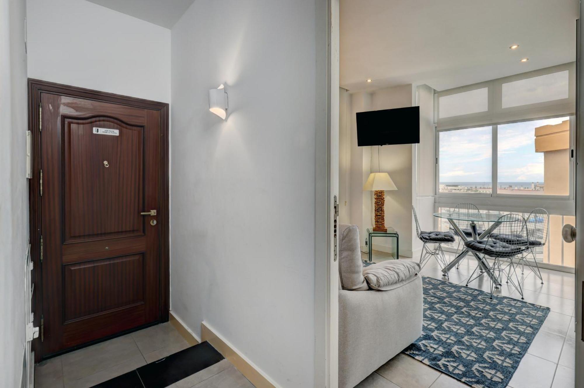 Apartamentos Con Vistas Y Terraza En מארבלה מראה חיצוני תמונה