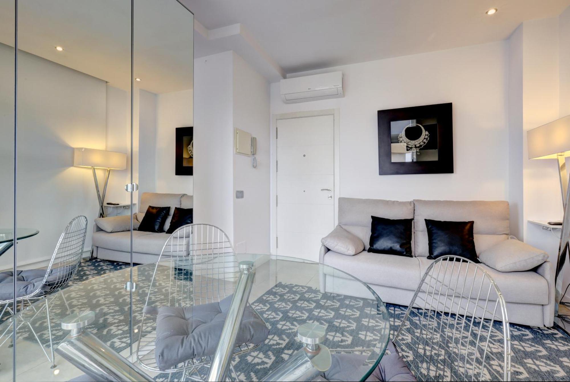 Apartamentos Con Vistas Y Terraza En מארבלה מראה חיצוני תמונה